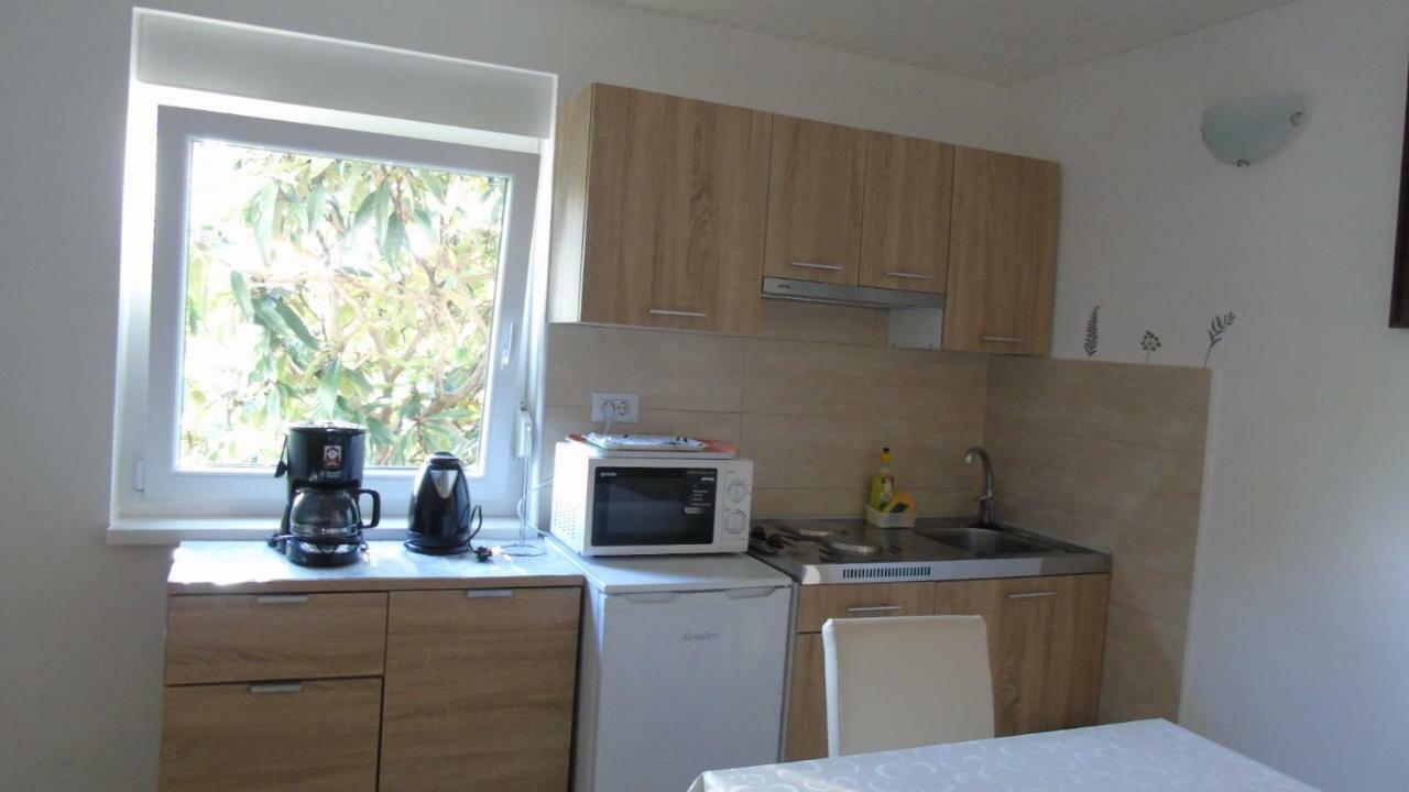Apartma Mihael *